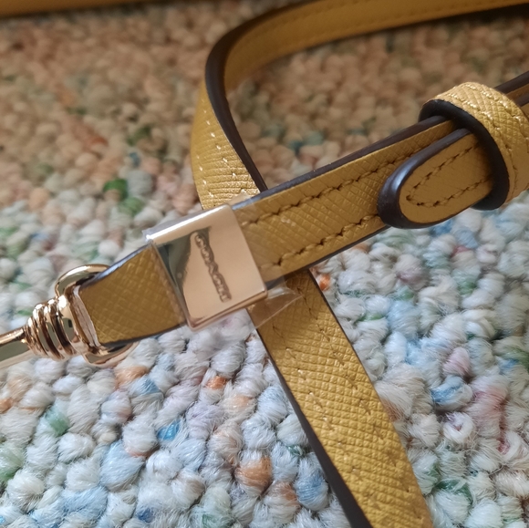 Coach Mini Borough Satchel - Picture 6 of 16